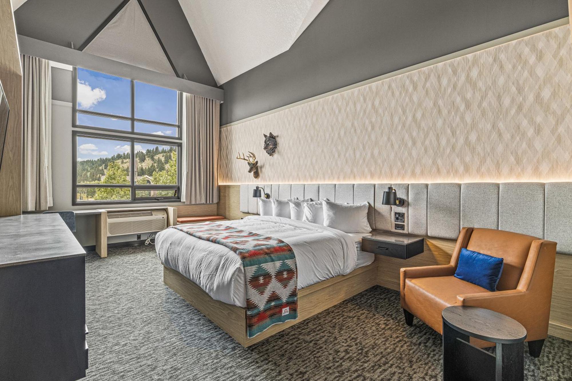 Mtn House By Basecamp Hotel แคนมอร์ ภายนอก รูปภาพ